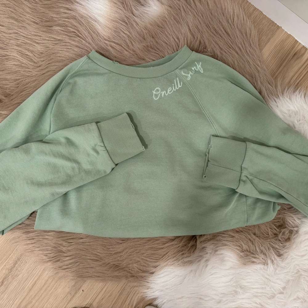 O’Neil surf sweatshirt
